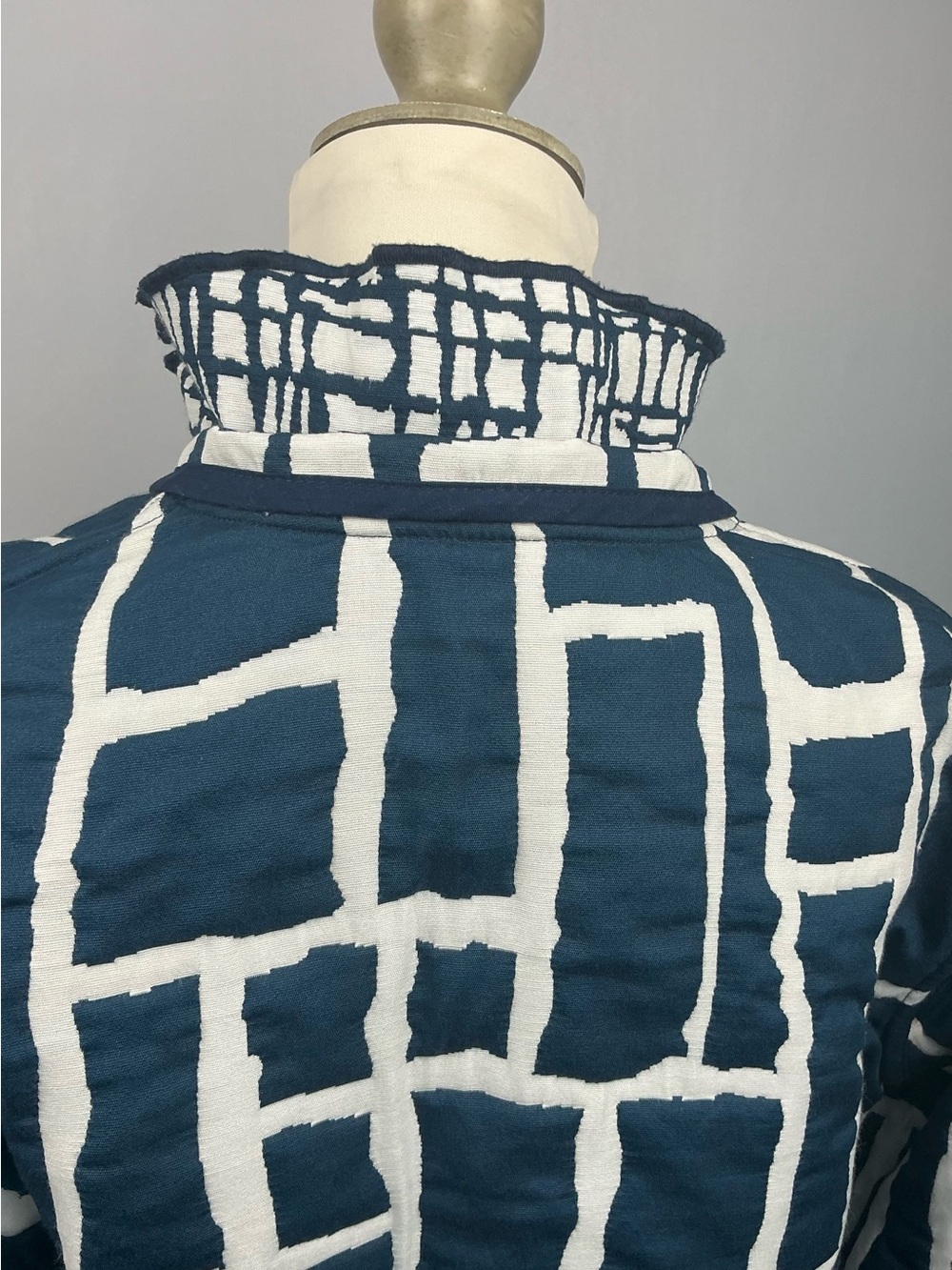 Trimdin Navy Ivory Reversible Ruffle Artisan Jacket Geometric - Picture 7 of 13